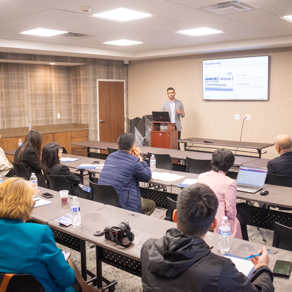 Insight to Impact (I²I) – 3-Day Executive Seminar